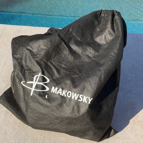 B. Makowsky Giamma Gold Pebbled Leather Crossbody - Picture 11 of 11